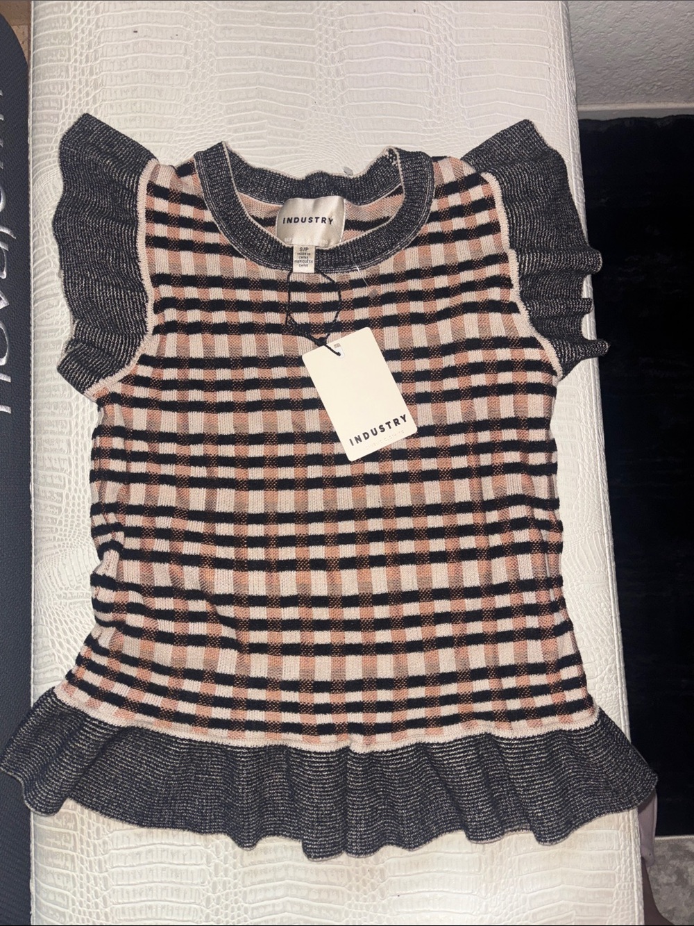 INDUSTRY Women's Pink & Black Plaid Ruffle Sleeve Top